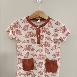 Kate Quinn Raccoon Top